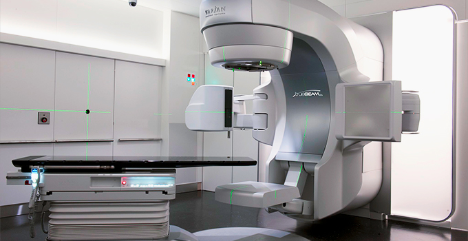 Radiotherapy machine